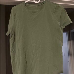 Lulu lemon green T shirt